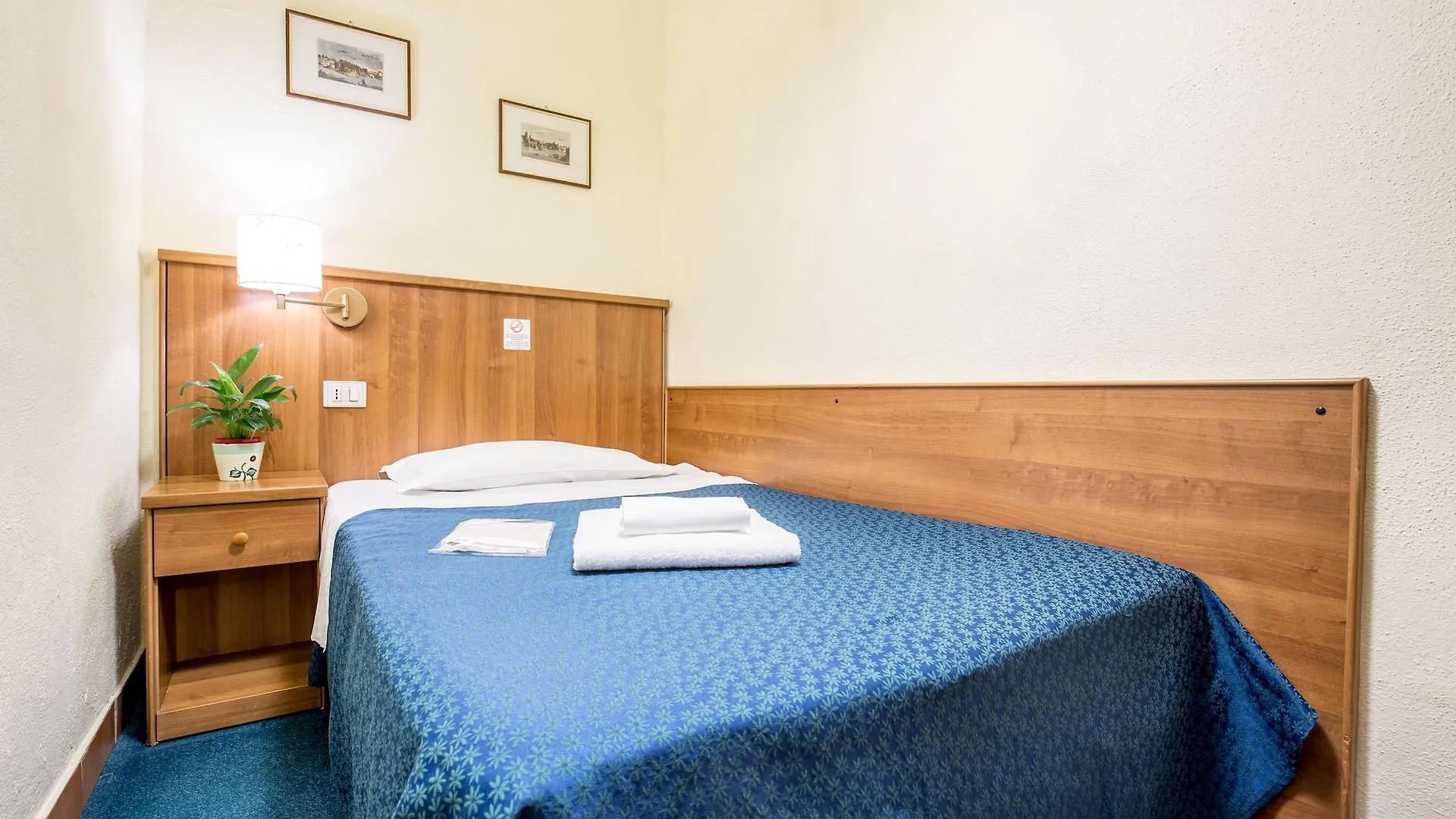 Hotel Trastevere Rome